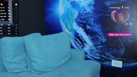 Delessandro online show from October 22, 2025, 2:34 am