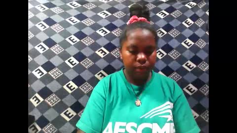 deliah712909 online show from November 24, 2025, 5:40 am