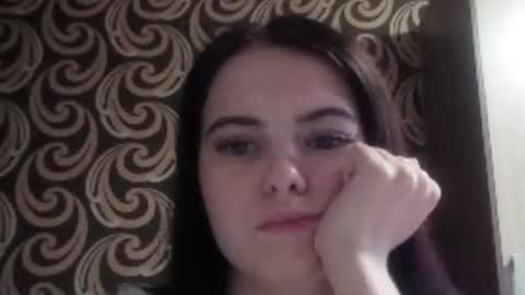 Kiki online show from June 12, 2026, 5:50 am