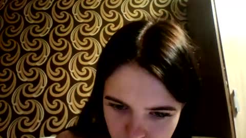 Kiki online show from July 21, 2026, 5:10 am