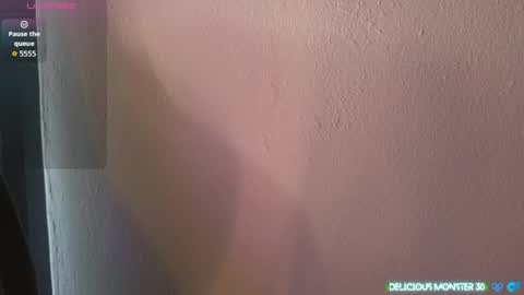 Kitty online show from April 14, 2026, 7:14 am