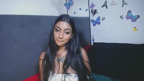 Snapshot of delilah_blazee chatting on November 7, 2025, 4:51 pm Delilah Blaze online show from November 7, 2025, 4:51 pm