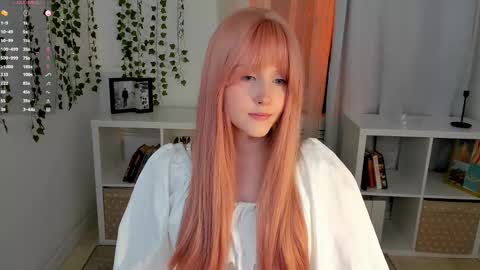 Delilah or Laila online show from September 20, 2025, 8:21 pm