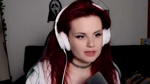 Snapshot of dellacrush_ chatting on November 29, 2025, 3:26 pm dellacrush_ online show from November 29, 2025, 3:26 pm