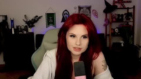 Snapshot of dellacrush_ chatting on February 7, 2026, 6:55 pm dellacrush_ online show from February 7, 2026, 6:55 pm
