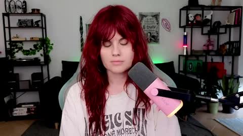 Snapshot of dellacrush_ chatting on April 26, 2026, 4:59 pm dellacrush_ online show from April 26, 2026, 4:59 pm