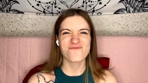 Snapshot of dellisifuentes chatting on February 27, 2026, 12:49 pm Sia online show from February 27, 2026, 12:49 pm