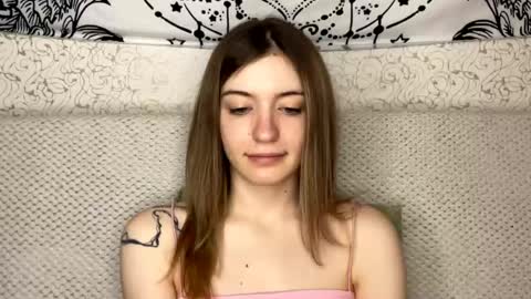 Sia online show from May 22, 2026, 7:04 am