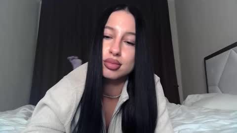 delly_love online show from October 12, 2025, 8:19 pm