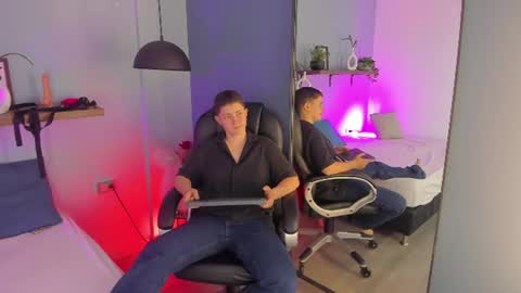 Snapshot of deluca_vega chatting on June 20, 2026, 12:19 pm Deluca Vega online show from June 20, 2026, 12:19 pm