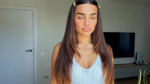 Snapshot of demetricekorf chatting on May 19, 2026, 8:09 am Anna online show from May 19, 2026, 8:09 am