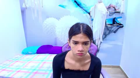 DEMI online show from October 24, 2025, 11:06 am