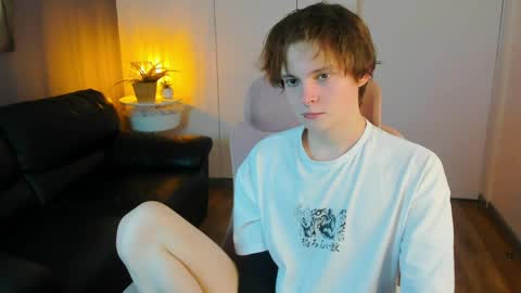 demianenglen online show from April 8, 2026, 3:45 pm