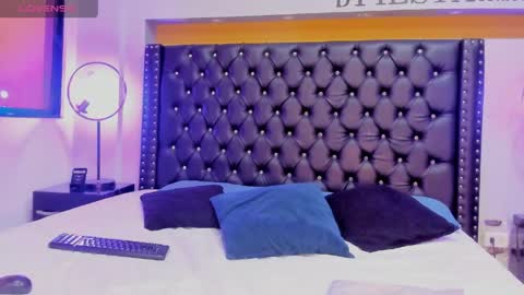   online show from April 16, 2026, 12:17 pm