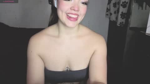olviia online show from July 27, 2026, 9:33 pm
