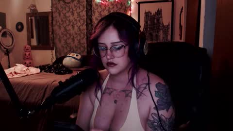 Demoness Mina online show from October 28, 2025, 10:45 pm