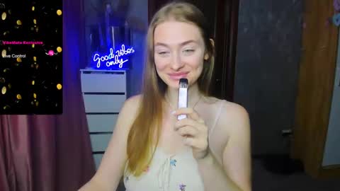 Snapshot of demure_soul chatting on September 9, 2025, 6:02 am Sophie online show from September 9, 2025, 6:02 am