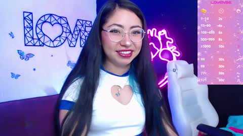 Snapshot of demyanderson_ chatting on February 24, 2025, 10:14 pm Demy online show from February 24, 2025, 10:14 pm