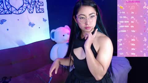 Snapshot of demyanderson_ chatting on March 7, 2025, 12:26 am Demy online show from March 7, 2025, 12:26 am