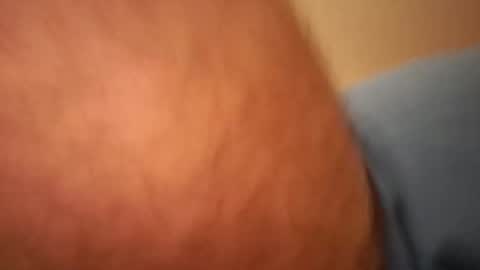 den2807 online show from December 7, 2024, 2:53 am