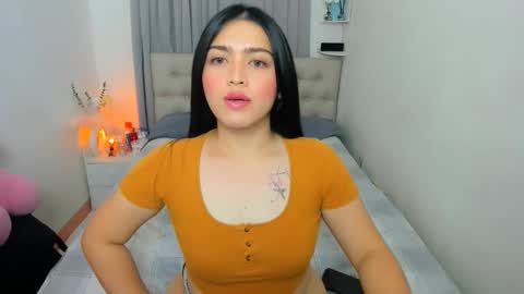 Snapshot of dencyleander chatting on February 19, 2026, 2:40 am Demi online show from February 19, 2026, 2:40 am