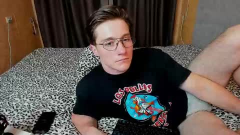 Deni online show from June 4, 2026, 8:26 pm