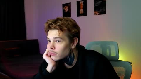 Snapshot of denis_here chatting on January 12, 2026, 12:21 pm Denis online show from January 12, 2026, 12:21 pm