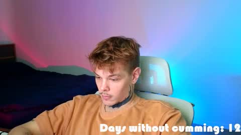 Snapshot of denis_here chatting on February 7, 2026, 1:37 pm Denis online show from February 7, 2026, 1:37 pm