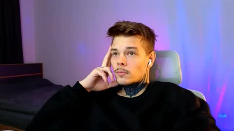 Snapshot of denis_here chatting on February 17, 2026, 5:19 pm Denis online show from February 17, 2026, 5:19 pm