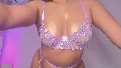 Denise online show from October 26, 2025, 12:22 pm