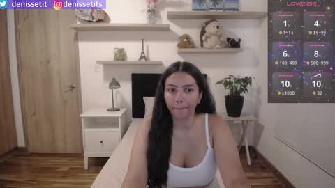    online show from October 12, 2025, 2:05 pm