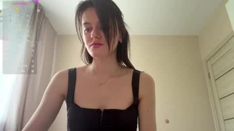 Snapshot of denitaaboud chatting on May 11, 2026, 7:14 am Hello guys My name is Chris online show from May 11, 2026, 7:14 am