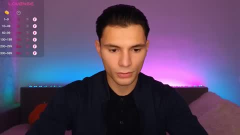 Den online show from November 7, 2025, 7:30 am