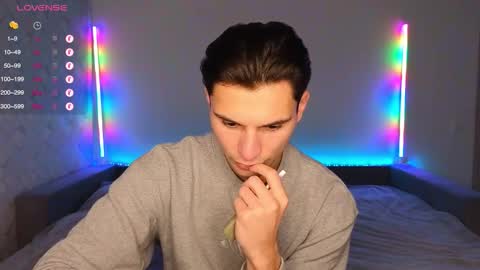 Den online show from November 21, 2025, 12:48 pm