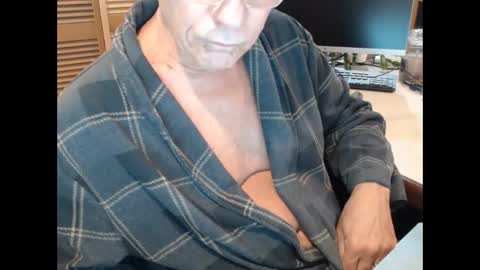 Den  Jet online show from December 23, 2025, 10:35 am