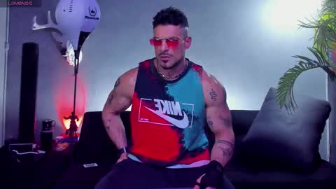 dennis_cox_ online show from January 15, 2026, 7:57 am