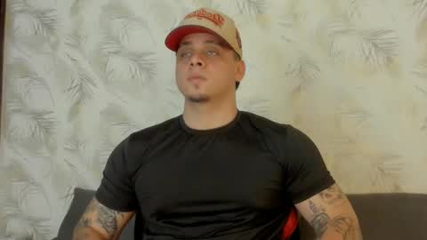 Snapshot of dennis_munera chatting on December 20, 2024, 2:05 pm dennis munera online show from December 20, 2024, 2:05 pm