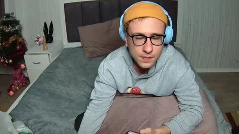 Dennis online show from January 5, 2026, 5:27 pm