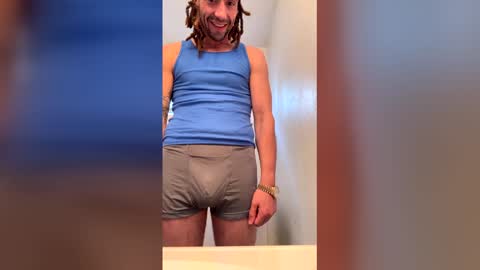 Snapshot of deno44 chatting on April 12, 2026, 9:42 pm deno44 online show from April 12, 2026, 9:42 pm