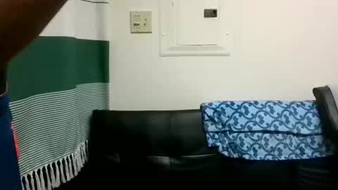 Denzel King3 online show from October 15, 2025, 2:11 am