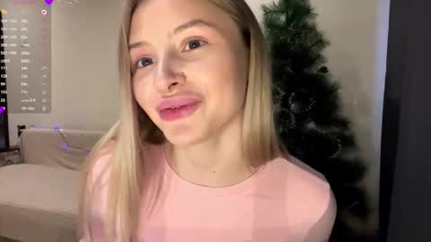 Snapshot of deonnagarn chatting on December 20, 2025, 1:18 pm Vi Victoria online show from December 20, 2025, 1:18 pm