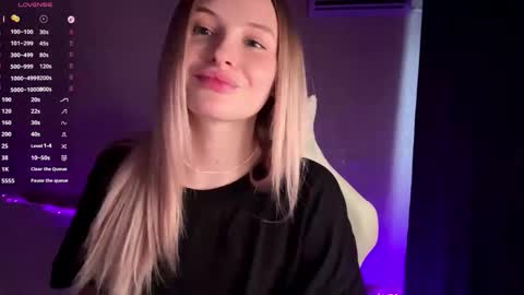 Snapshot of deonnagarn chatting on February 20, 2026, 1:11 pm Vi Victoria online show from February 20, 2026, 1:11 pm