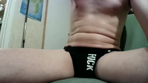 Snapshot of dereck59 chatting on October 19, 2025, 5:08 am dereck59 online show from October 19, 2025, 5:08 am