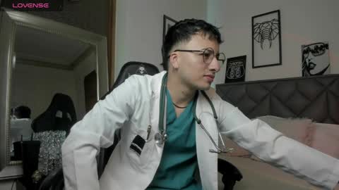 Snapshot of dereck_klain chatting on May 25, 2026, 7:20 pm dereck_klain online show from May 25, 2026, 7:20 pm