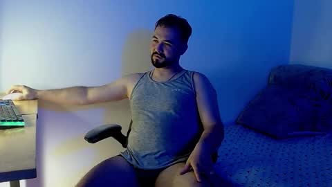 Snapshot of dereck_mills3 chatting on March 14, 2026, 2:17 am Dereck Mills3 online show from March 14, 2026, 2:17 am