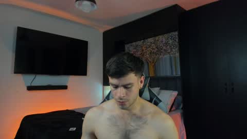 Snapshot of derek_hussain chatting on September 15, 2025, 9:04 pm Derek Hussain online show from September 15, 2025, 9:04 pm