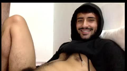 Snapshot of derek_smiith chatting on February 18, 2025, 7:41 pm Derek smiith online show from February 18, 2025, 7:41 pm