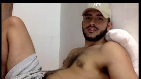 Snapshot of derek_smiith chatting on February 19, 2025, 4:11 pm Derek smiith online show from February 19, 2025, 4:11 pm