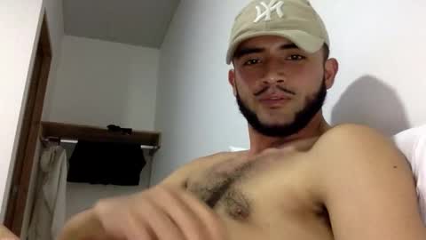 Snapshot of derek_smiith chatting on November 15, 2025, 2:53 am Derek smiith online show from November 15, 2025, 2:53 am