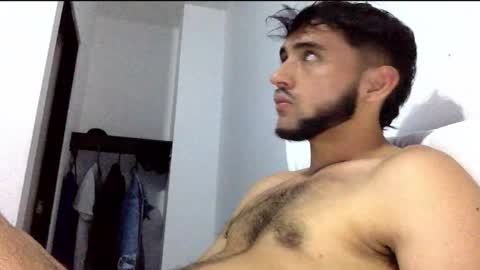 Snapshot of derek_smiith chatting on November 17, 2025, 1:44 am Derek smiith online show from November 17, 2025, 1:44 am